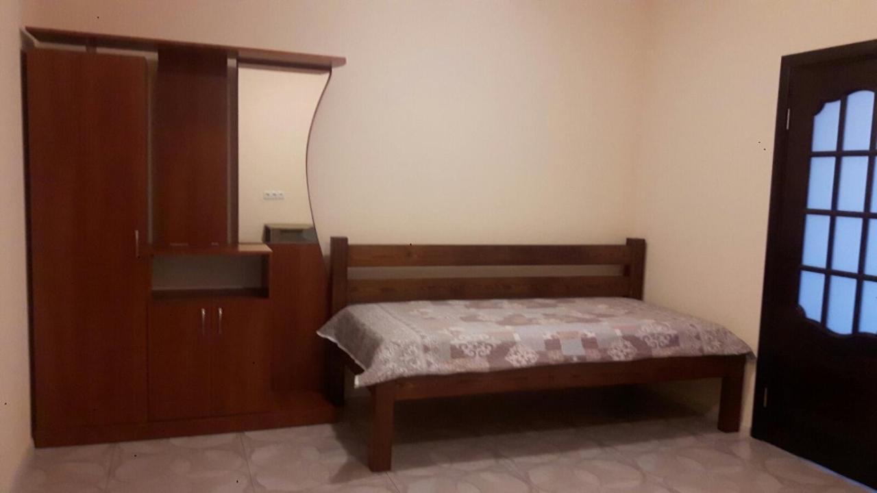Апартаменты Анна Černihiv Esterno foto